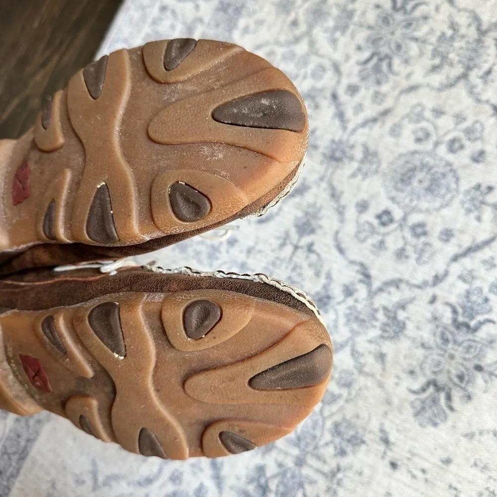 Twisted X Womens Boat Leather Faded Flag sz 9.5